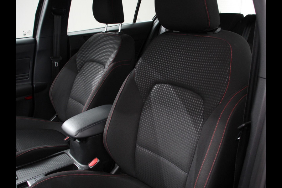 Ford Focus 1.0 Focus 125 PK HB ST-Line Automaat | Navigatie | Climate control | Cruise control | Apple Carplay/Android Auto | LM velgen | Parkeersensoren | Led Matrix koplampen