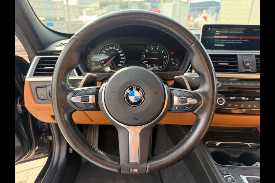 BMW 3-serie 320i Luxury Edition| M-Stuur | Leder | CarPlay | Schuifdak