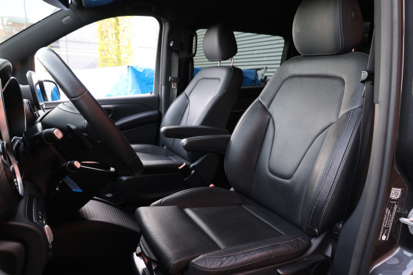 Mercedes-Benz V-Klasse 300d DC | 4-MATIC | AMG | 360 Camera | Stoelventilatie | CarPlay | Navigatie | Lederen bekleding | Elek schuifdeuren | LED Koplampen | Elek achterklep | DAB | Nieuwe APK | BPM Vrij | Facelift | 4x4