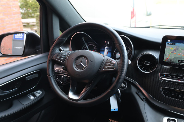 Mercedes-Benz V-Klasse 300d DC | 4-MATIC | AMG | 360 Camera | Stoelventilatie | CarPlay | Navigatie | Lederen bekleding | Elek schuifdeuren | LED Koplampen | Elek achterklep | DAB | Nieuwe APK | BPM Vrij | Facelift | 4x4