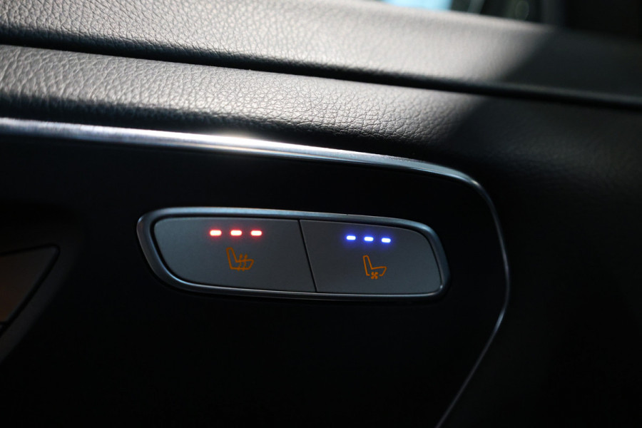 Mercedes-Benz V-Klasse 300d DC | 4-MATIC | AMG | 360 Camera | Stoelventilatie | CarPlay | Navigatie | Lederen bekleding | Elek schuifdeuren | LED Koplampen | Elek achterklep | DAB | Nieuwe APK | BPM Vrij | Facelift | 4x4