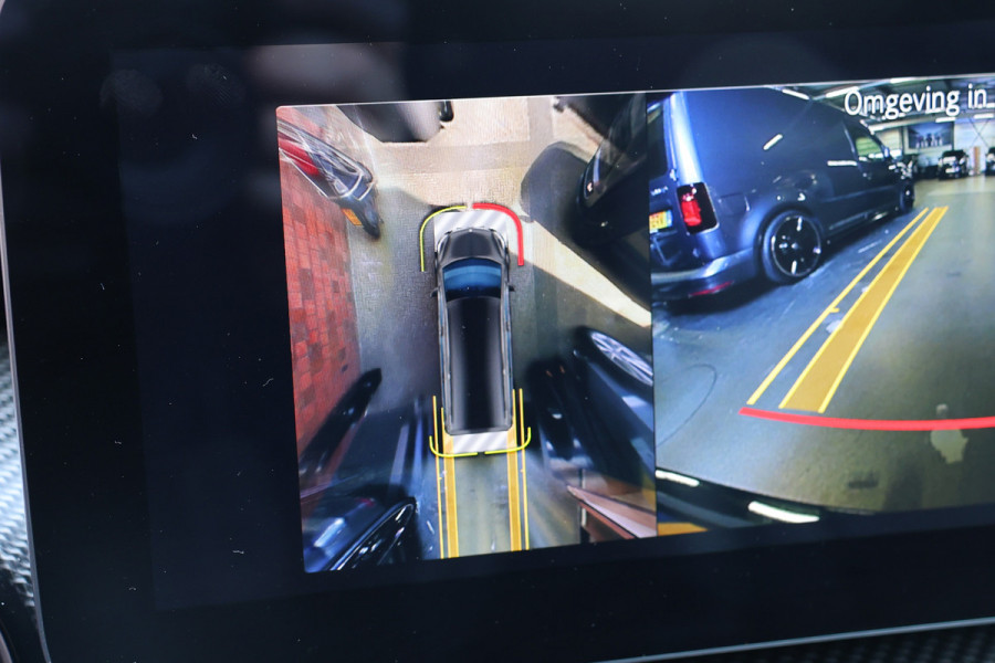 Mercedes-Benz V-Klasse 300d DC | 4-MATIC | AMG | 360 Camera | Stoelventilatie | CarPlay | Navigatie | Lederen bekleding | Elek schuifdeuren | LED Koplampen | Elek achterklep | DAB | Nieuwe APK | BPM Vrij | Facelift | 4x4