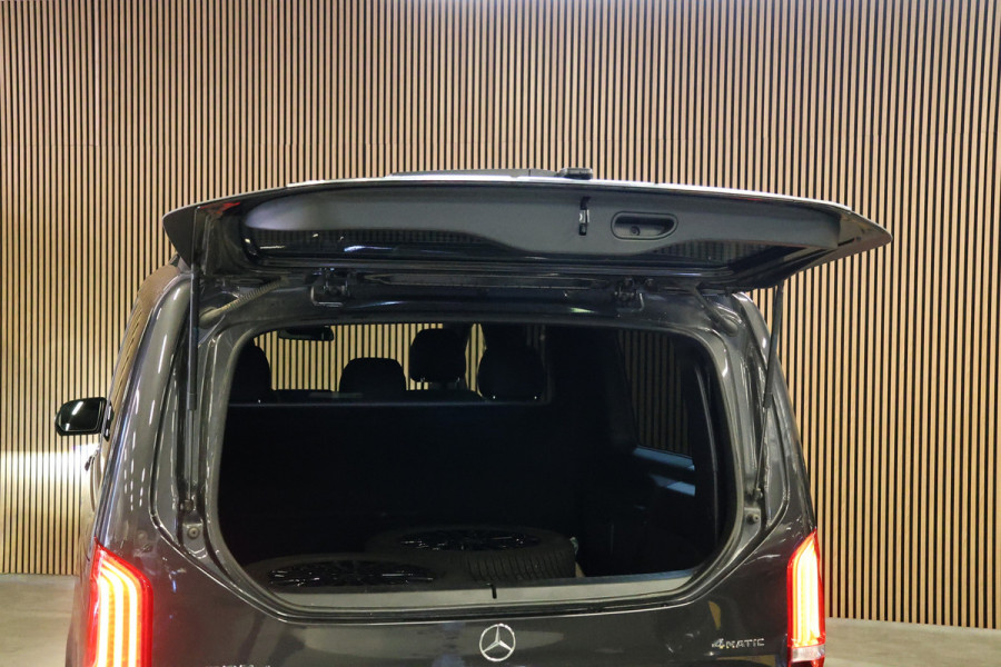 Mercedes-Benz V-Klasse 300d DC | 4-MATIC | AMG | 360 Camera | Stoelventilatie | CarPlay | Navigatie | Lederen bekleding | Elek schuifdeuren | LED Koplampen | Elek achterklep | DAB | Nieuwe APK | BPM Vrij | Facelift | 4x4