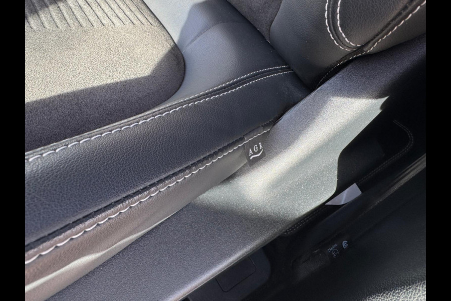 Ford Kuga 2.5 FHEV Active X 190pk | Driver Assistance Pack | 4WD | Technology Pack | Trekhaak afneembaar | 2.100kg Trekgewicht | Winterpack | Geen stekker nodig