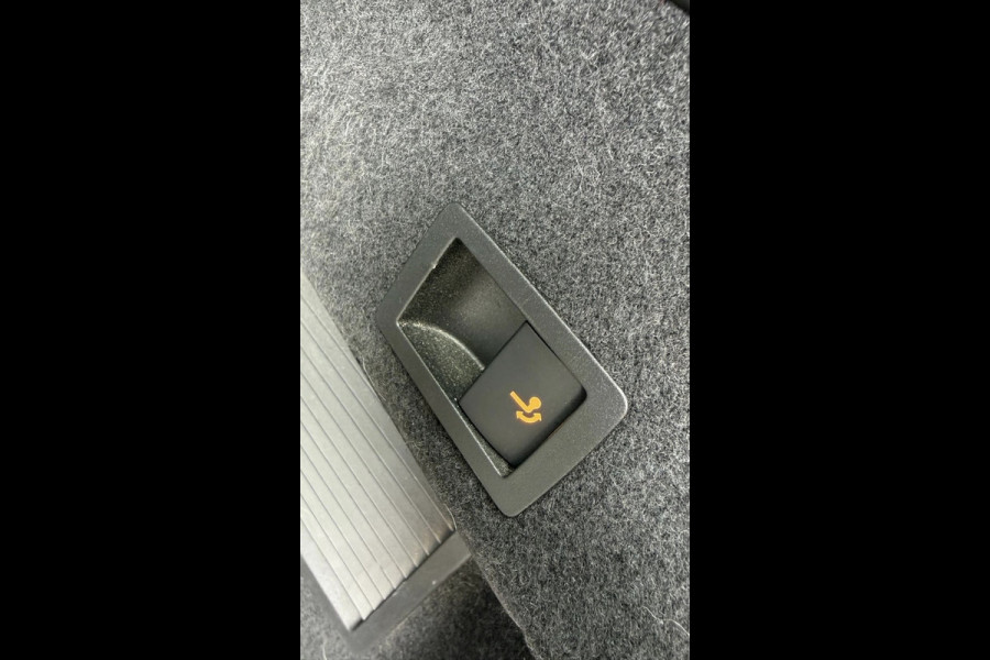 Škoda Kodiaq 1.5 TSI Business Edition 7p. | Camera | Elektr. trekhaak | Carplay | Sfeerverlichting | Virtual cockpit