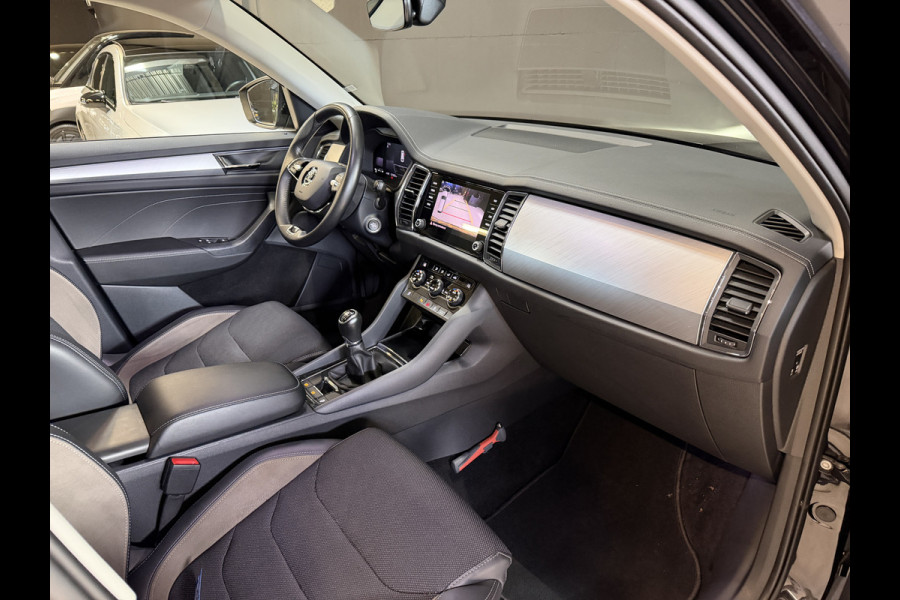 Škoda Kodiaq 1.5 TSI Business Edition 7p. | Camera | Elektr. trekhaak | Carplay | Sfeerverlichting | Virtual cockpit