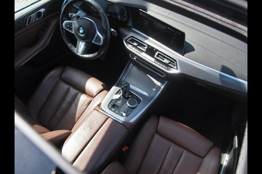 BMW X5 xDrive45e High Executive | M-Pakket | Panoramadak | 360 Camera | Sfeerverlichting | Apple Carplay |