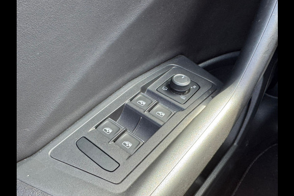 Volkswagen T-Roc Cabrio 1.5 TSI 150PK DSG R-LINE SPORT TREKHAAK/NAVI/ACC/PDC