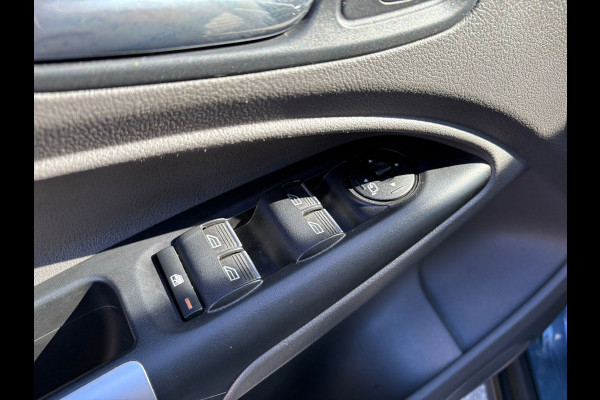 Ford Tourneo Connect Compact 1.0 Titanium MPV! CAMERA,GARANTIE