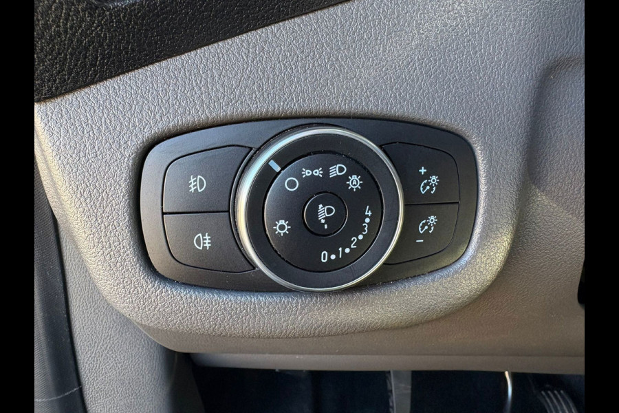 Ford Tourneo Connect Compact 1.0 Titanium MPV! CAMERA,GARANTIE