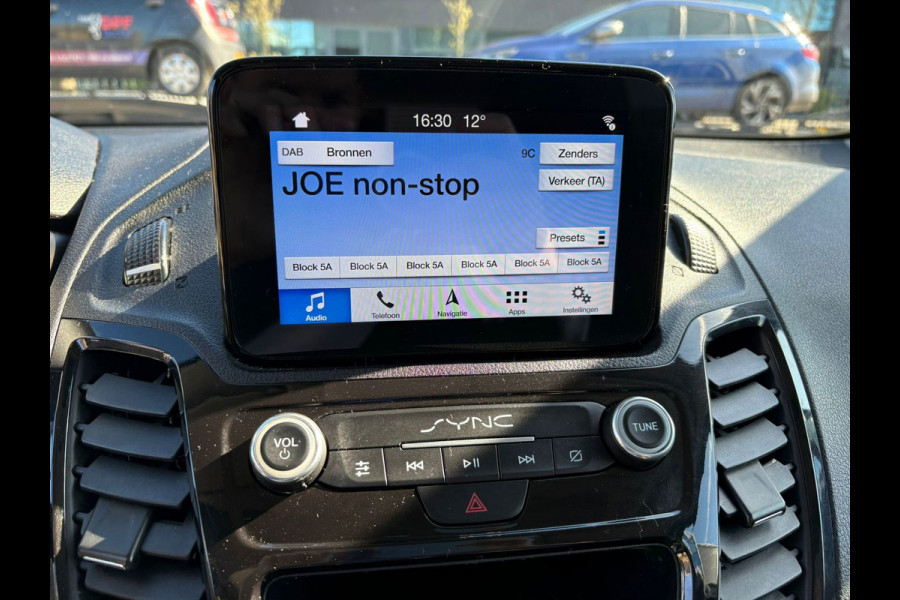 Ford Tourneo Connect Compact 1.0 Titanium MPV! CAMERA,GARANTIE