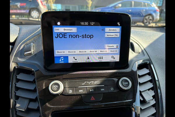 Ford Tourneo Connect Compact 1.0 Titanium MPV! CAMERA,GARANTIE