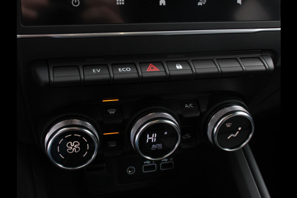 Mitsubishi Colt 1.6 HEV Automaat Intense | Navigatie | Apple Carplay/Android Auto | Camera | Climate Control | Cruise Control | Lichtmetalen velgen | Extra Getint Glas | Digitale Cockpit