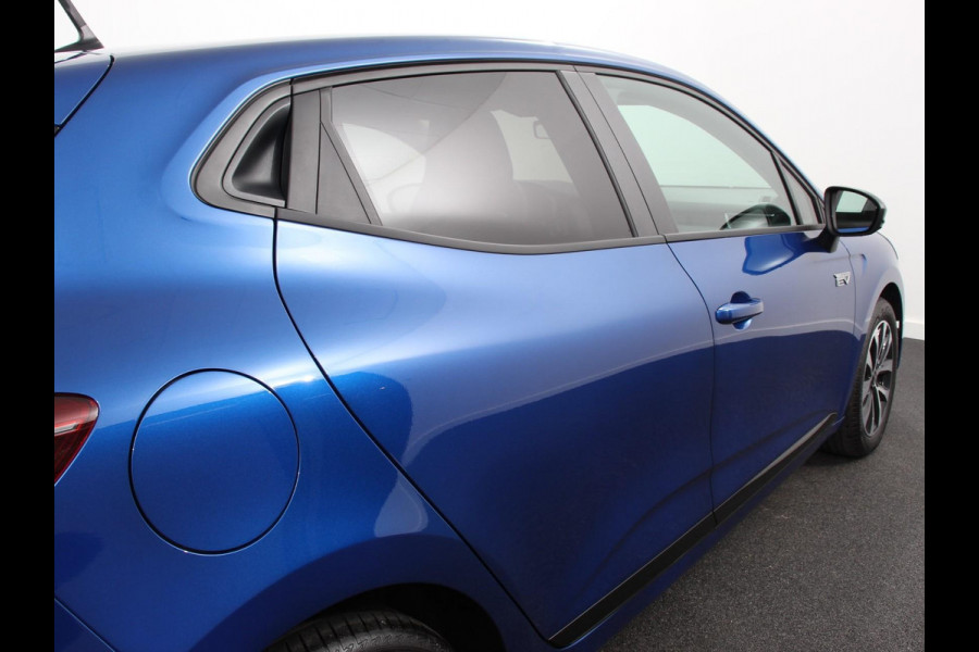 Mitsubishi Colt 1.6 HEV Automaat Intense | Navigatie | Apple Carplay/Android Auto | Camera | Climate Control | Cruise Control | Lichtmetalen velgen | Extra Getint Glas | Digitale Cockpit