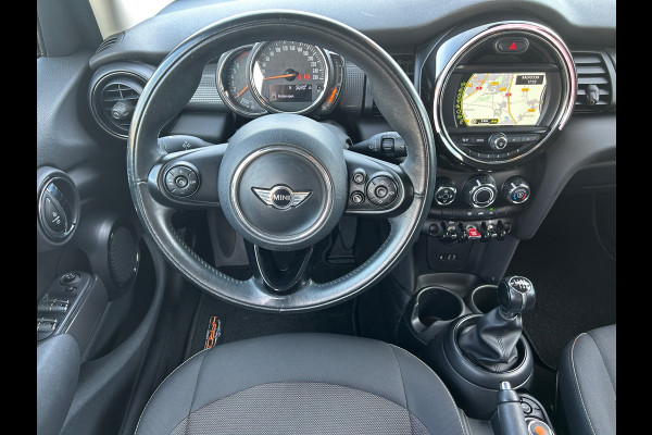 MINI Mini 1.5 Cooper Serious Business NAVI LED 1e EIG RIJKLAARPRIJS