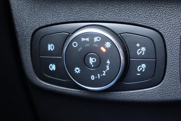 Ford Focus 1.0 EcoBoost Hybrid Trend Edition Business org.NL a.camera