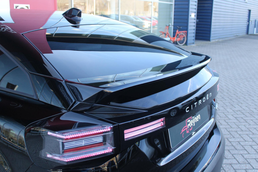 Citroën C4 C4 1.2 HYbrid 145PK MAX | HEAD UP DISPLAY | CAMERA VOOR + ACHTER | NAVIGATIE | DRAADLOZE TELEFOONLADER | FULL LED KOPLAMPEN | DRAADLOZE APPLE CARPLAY/ANDROID AUTO | 18" LICHTMETALEN VELGEN | ADAPTIVE CRUISE CONTROL | CLIMATE CONTROL | LEDEREN BEKLEDING | DAB+ RADIO | KEYLESS ENTRY/START |