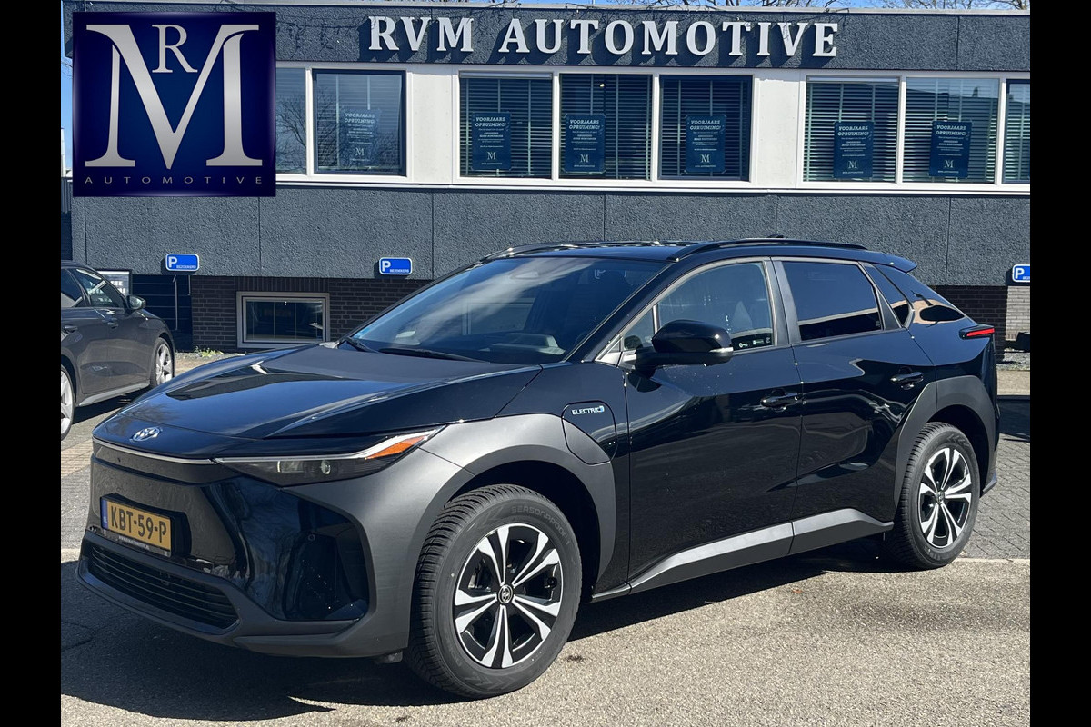 Toyota Bz4x Dynamic 71 kWh VAN: 35.900,- VOOR: 32.877,- UW LENTEVOORDEEL: 3.023,- | mega compleet EN RIJKLAAR GEPRIJSD INCL. 10 JAAR TOYOTA GARANTIE
