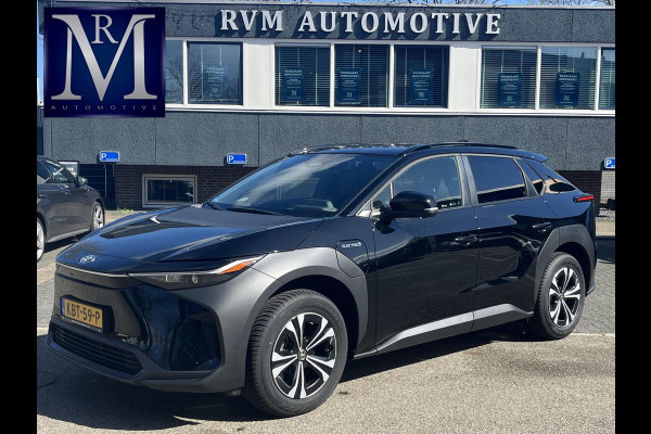 Toyota Bz4x Dynamic 71 kWh VAN: 35.900,- VOOR: 32.877,- UW LENTEVOORDEEL: 3.023,- | mega compleet EN RIJKLAAR GEPRIJSD INCL. 10 JAAR TOYOTA GARANTIE