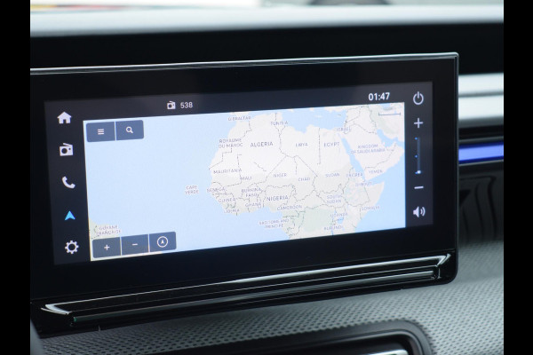 Citroën C3 1.2 Hybrid 110pk Business PARKEERSENSOREN | NAVI & CARPLAY | AIRCO | DEMO