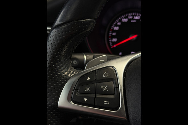 Mercedes-Benz C-Klasse 180 AMG Pakket Camera