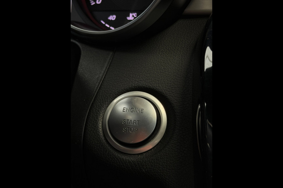 Mercedes-Benz C-Klasse 180 AMG Pakket Camera