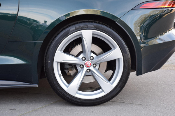 Jaguar F-Type 3.0 V6 RWD R-Dynamic
