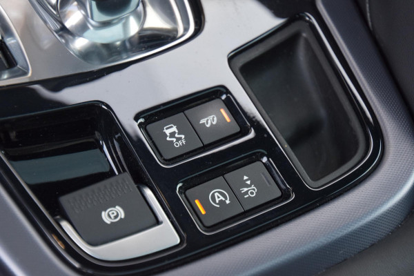 Jaguar F-Type 3.0 V6 RWD R-Dynamic