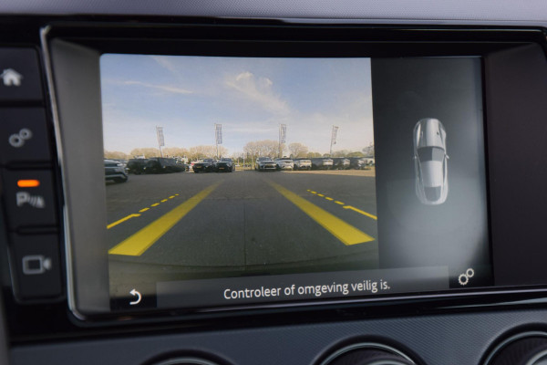 Jaguar F-Type 3.0 V6 RWD R-Dynamic