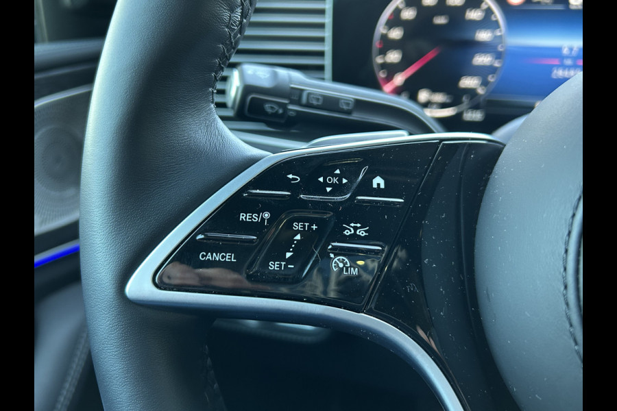 Mercedes-Benz GLE 400e 4Matic AMG // Luchtvering // Trekhaak 3300kg // Head-up // Multi Contour stoelen // Softclose // Alcantara Hemel // 360 Cam