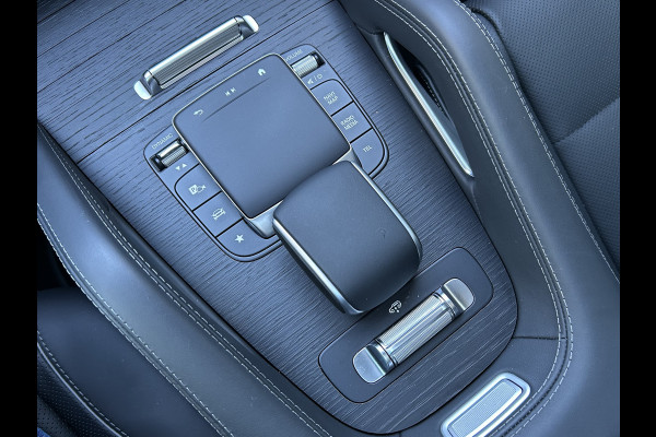 Mercedes-Benz GLE 400e 4Matic AMG // Luchtvering // Trekhaak 3300kg // Head-up // Multi Contour stoelen // Softclose // Alcantara Hemel // 360 Cam