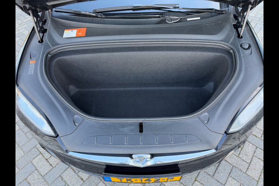 Tesla Model X 75D Base, NAP, MCU 2, CCS 2, Trekhaak, Carbon