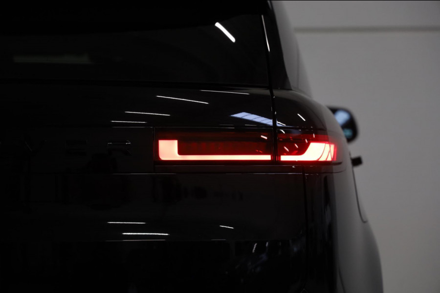 Land Rover Range Rover P510e First Edition |Achteras besturing | massage | hot climate | Panorma Lease/inruil mogelijk