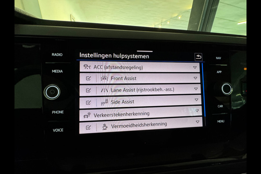 Volkswagen Polo 1.0 TSI R-Line Business Pano|IQ|Keyles|Camera