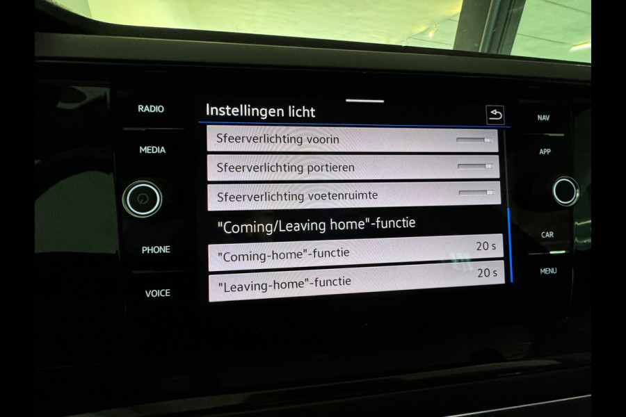 Volkswagen Polo 1.0 TSI R-Line Business Pano|IQ|Keyles|Camera