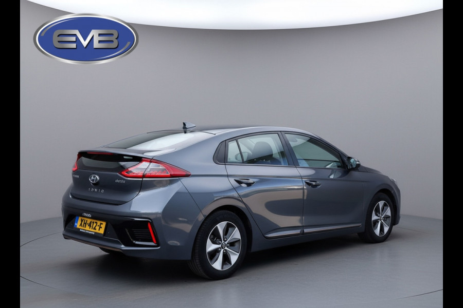 Hyundai IONIQ Comfort EV, SOH waarde 99,7 %, achteruitrijcamera, navigatie, vele opties, Origineel NL auto met nap
