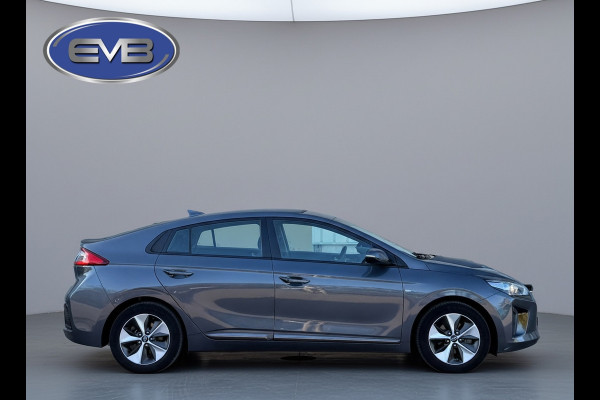 Hyundai IONIQ Comfort EV, SOH waarde 99,7 %, achteruitrijcamera, navigatie, vele opties, Origineel NL auto met nap