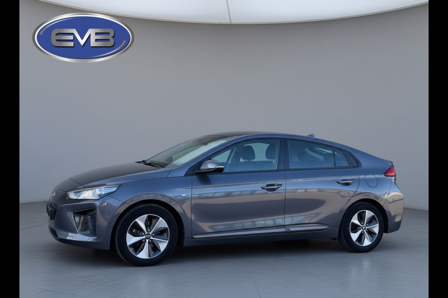 Hyundai IONIQ Comfort EV, SOH waarde 99,7 %, achteruitrijcamera, navigatie, vele opties, Origineel NL auto met nap