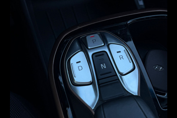Hyundai IONIQ Comfort EV, SOH waarde 99,7 %, achteruitrijcamera, navigatie, vele opties, Origineel NL auto met nap