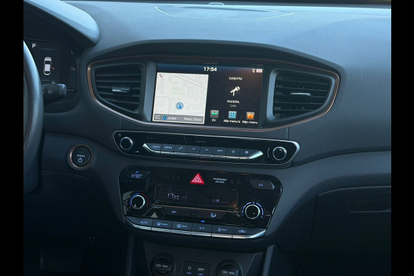 Hyundai IONIQ Comfort EV, SOH waarde 99,7 %, achteruitrijcamera, navigatie, vele opties, Origineel NL auto met nap