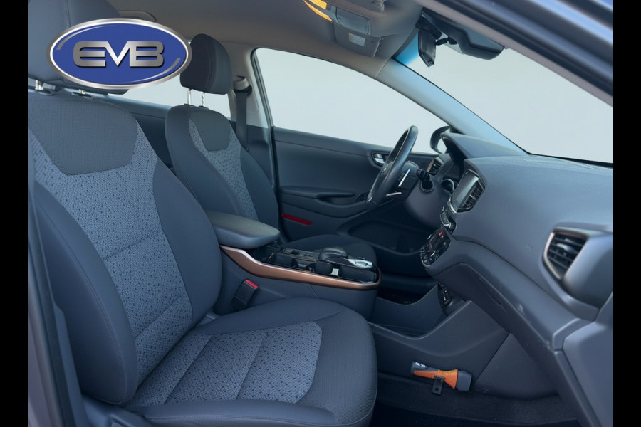 Hyundai IONIQ Comfort EV, SOH waarde 99,7 %, achteruitrijcamera, navigatie, vele opties, Origineel NL auto met nap