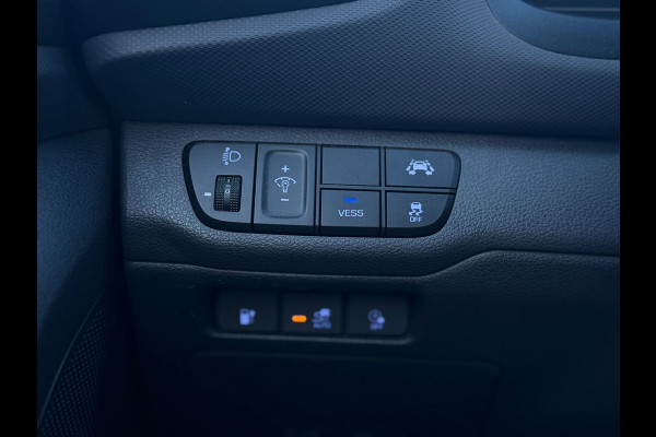 Hyundai IONIQ Comfort EV, SOH waarde 99,7 %, achteruitrijcamera, navigatie, vele opties, Origineel NL auto met nap