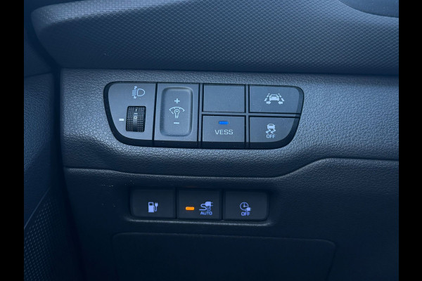 Hyundai IONIQ Comfort EV, SOH waarde 99,7 %, achteruitrijcamera, navigatie, vele opties, Origineel NL auto met nap