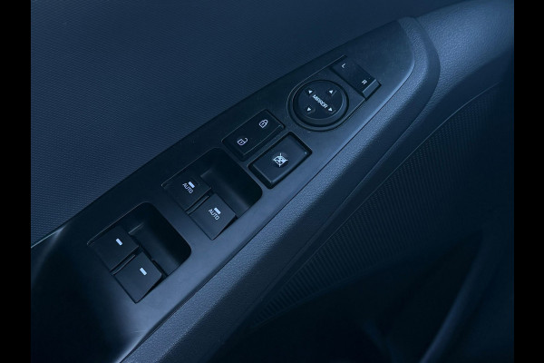 Hyundai IONIQ Comfort EV, SOH waarde 99,7 %, achteruitrijcamera, navigatie, vele opties, Origineel NL auto met nap