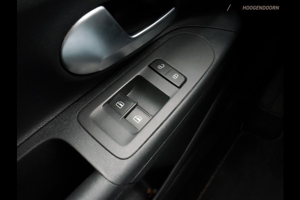 Volkswagen up! 1.0 Move Up! Sport (LANE ASSIST,BLUETOOTH,AIRCO,SPORTSTOELEN,LED DAGRIJVERLICHTING,ELEKTRISCHE RAMEN,TOPCONDITIE)