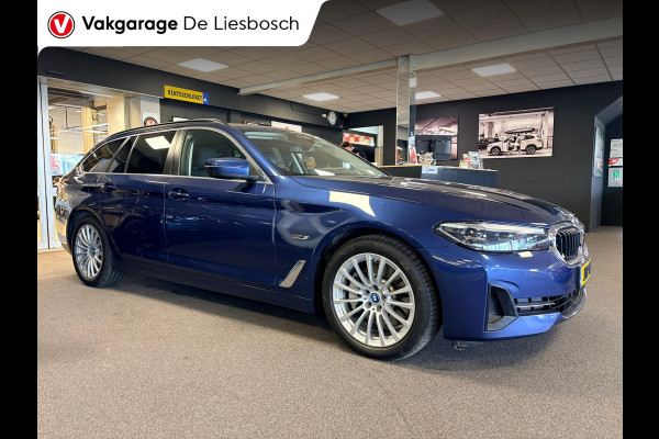 BMW 5 Serie Touring 530e Business Edition Plus / trekhaak / Leder / pdc / 360 camera