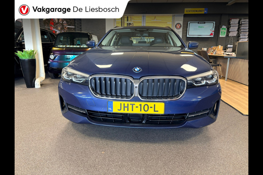 BMW 5 Serie Touring 530e Business Edition Plus / trekhaak / Leder / pdc / 360 camera
