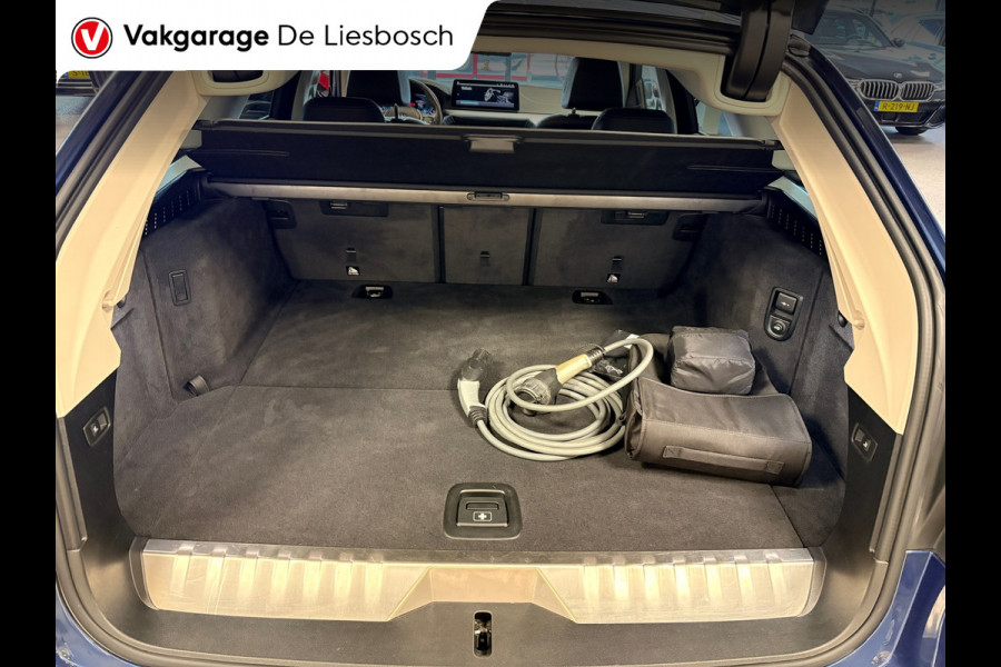 BMW 5 Serie Touring 530e Business Edition Plus / trekhaak / Leder / pdc / 360 camera