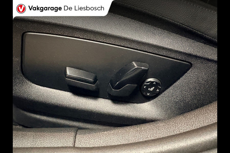 BMW 5 Serie Touring 530e Business Edition Plus / trekhaak / Leder / pdc / 360 camera