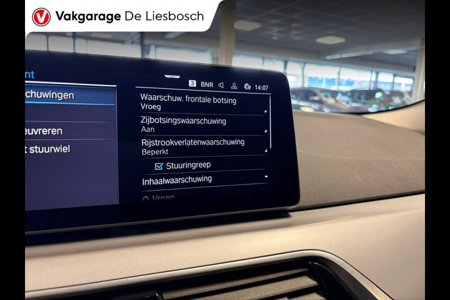 BMW 5 Serie Touring 530e Business Edition Plus / trekhaak / Leder / pdc / 360 camera